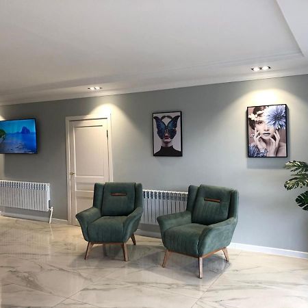Hanym Hotel Atyrau Luaran gambar